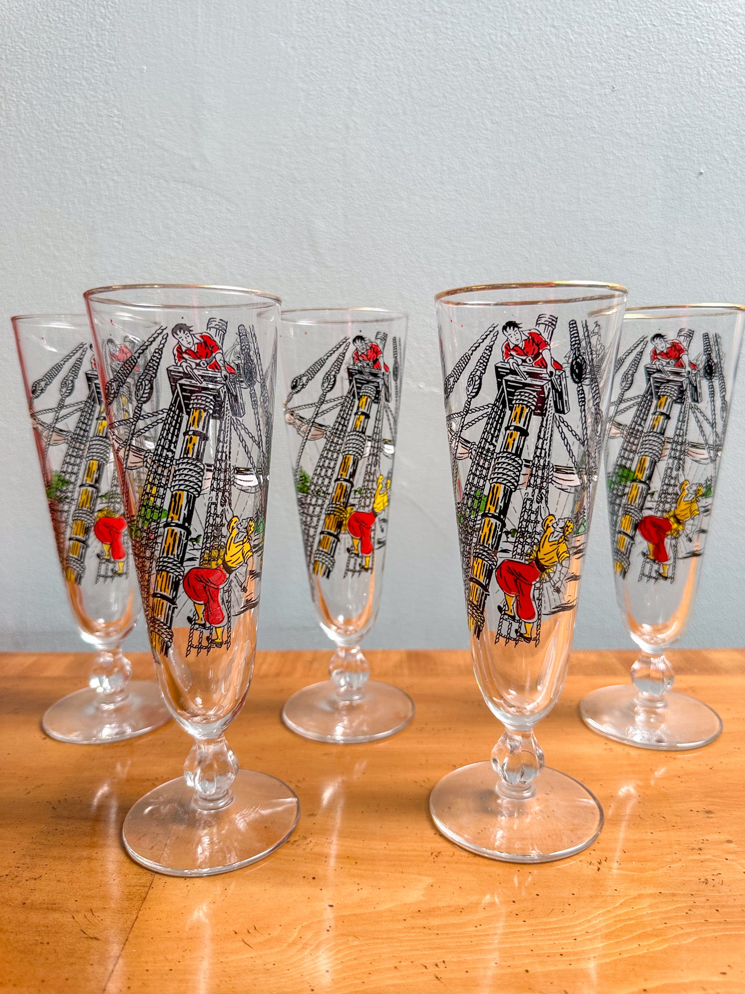 Vintage Pirate Libbey Treasure Island Glasses (5) Pilsner popular Beer Barware USA Mid-Century 1950s Retro Modern Grandmillennial Farmhouse Photo